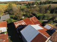 Terrain à Bâtir Arboré avec Hangars et Autres Dépendances