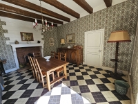 Belle Maison De Ville Avec Jardin Clos de Murs