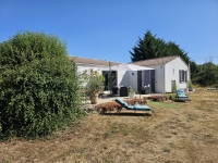 Joli Pavillon dans un grand terrain sans vis à vis