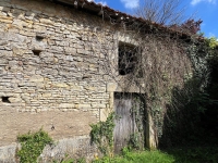 Beautiful Commercial Potentials: House for Commercial Use between Champagne-Mouton and Confolens to Renovate