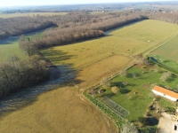 Maison Ancienne Avec 5 Chambres Et Diverses Dépendances Sur Un Terrain De 73105m²