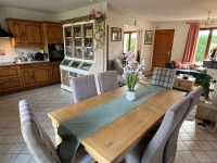 3-Bedroom Bungalow 3 Minutes from Sauzé-Vaussais