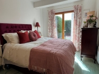 3-Bedroom Bungalow 3 Minutes from Sauzé-Vaussais