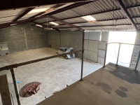 Large Barn With Garden & Courtyard. Ideally For A Business