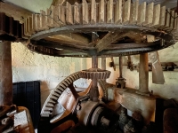 Ancien Moulin dans un Cadre Idyllique