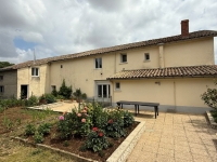 Grande Maison De Campagne Avec 5 Chambres Et Dépendances