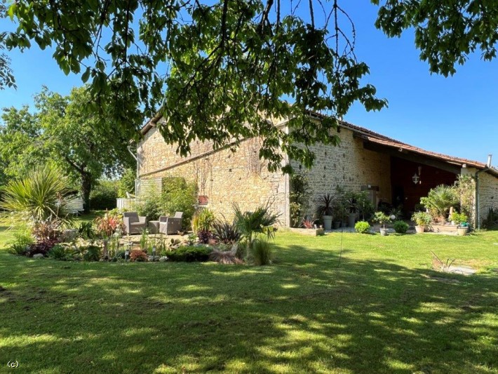 Magnificent Restored Farmhouse. Bundles Of Charm And In A Very Quiet Location