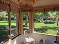 Élégante Longère en Pierre au Cœur d’un Parc Arboré avec Grande Piscine