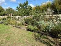 Belle Charentaise Avec 4 Chambres Et Jardin Clos Sur 1433m²