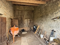 Belle Charentaise Avec 4 Chambres Et Jardin Clos Sur 1433m²
