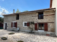 Charmante Maison en Pierre dans un Village Tranquille – Idéale comme Résidence Secondaire