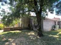 Beautiful Old House with Large Plot and Numerous Outbuildings