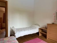 Spacious Family Home with Pool, 6 Bedrooms – Peaceful Hamlet Setting, 2.5 km from Village Centre