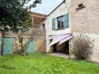 Beautiful Town House - Great Potential for Chambres d'Hôtes