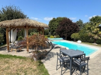 Sublime Maison de 3 Chambres avec Piscine