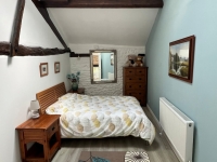 Élégante Demeure Ancienne avec Piscine et Jardin Paysager