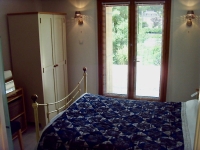 Beautiful Detached Property With Independant Apartment