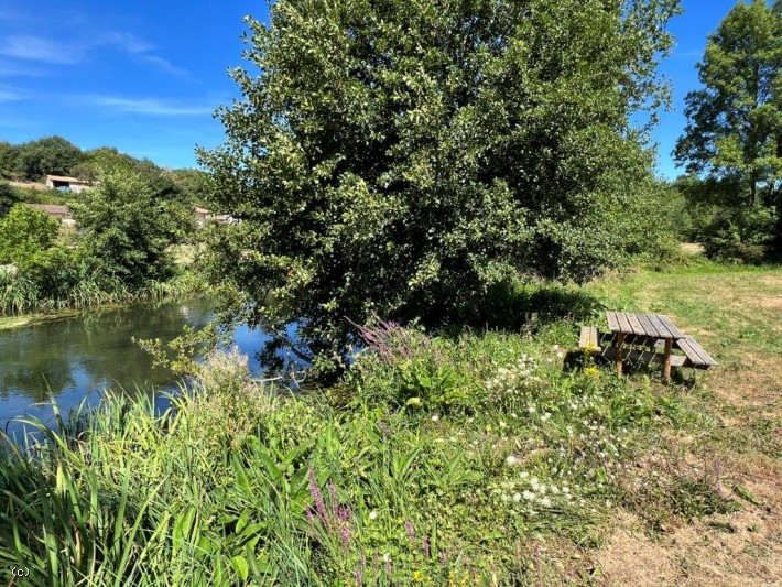 Beautiful Leisure Plot On The Banks Of The River Charente