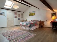 Belle Maison En Pierre Du 17e siècle