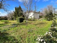 Pavillon Avec Garage Au Calme - Proche Ruffec