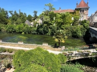 Belle Maison au Cœur du Village  Avec Vue Sur La Rivière