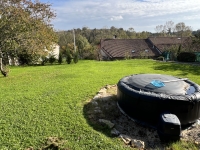 Très Jolie Maison de 2 Chambres avec Jardin et Garage