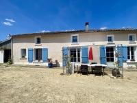 Very Pretty Stone Longère House with Private Gardens