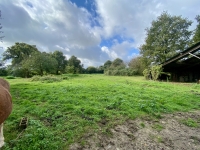 Ancienne Ferme avec Grand Terrain près de Civray