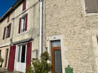 Lovely Little Holiday Home in Champagne Mouton