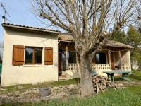 Detached Bungalow With A Pleasant Outlook