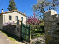 Two-House Property with Wooded Park – Charm & Serenity by the Charente River