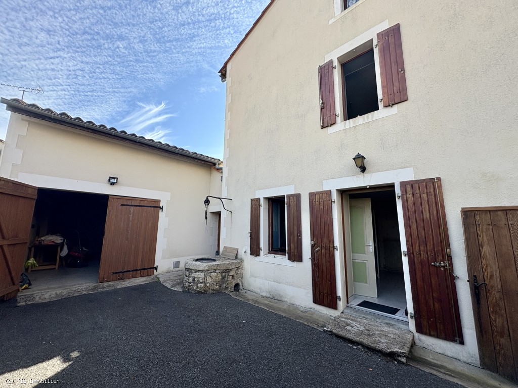 Lovely Town House in Aigre with 5 Bedrooms, Garden and Garage