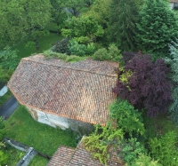 Beaux Potentiels Commerciaux : Maison à Usage Commercial entre Champagne-Mouton et Confolens à Rénov