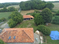 Superb Character House with 2 Bedrooms Between Champagne Mouton and Saint-Laurent-de-Céris