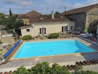 Well Maintained 4 Bedroom Stone Property With A Swimming Pool Near Civray