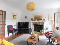 Beautiful Detached Property With Independant Apartment