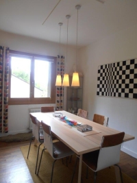 Beautiful Detached Property With Independant Apartment
