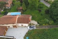 Spacious Family Home with Pool, 6 Bedrooms – Peaceful Hamlet Setting, 2.5 km from Village Centre