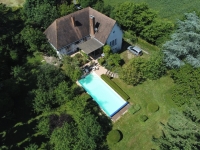 Beautiful House with Swimming Pool