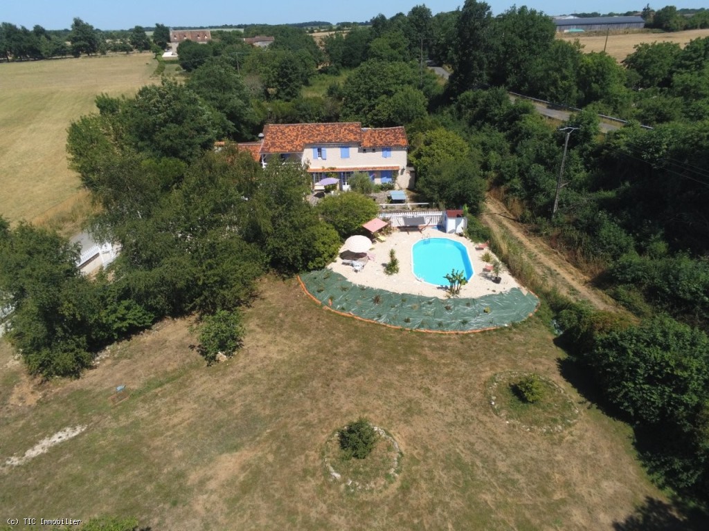 Beautiful 10 Bedroom Bed And Breakfast Property In Verteuil. Outbuildings and Pool.