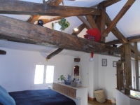 Attractive 2 Bedroomed Stone Property