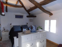 Attractive 2 Bedroomed Stone Property