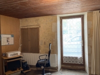 Large Town House With Garage