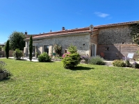 Très Belle Maison en Pierre avec Magnifique Jardin