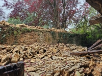 Beaux Potentiels Commerciaux : Maison à Usage Commercial entre Champagne-Mouton et Confolens à Rénov